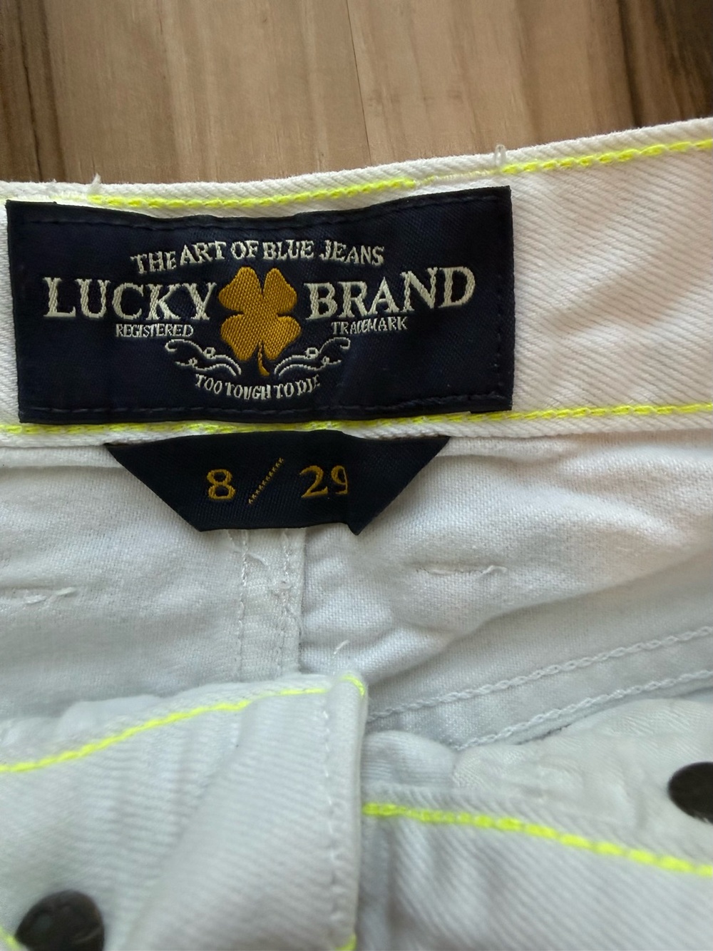 Lucky Brand Riley Shorts - Picture 4 of 9
